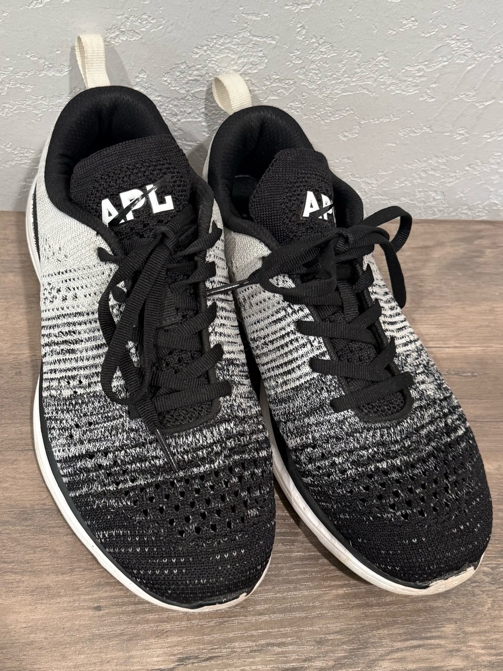 APL Women's Athletic Propulsion Labs APL Techloom Pro